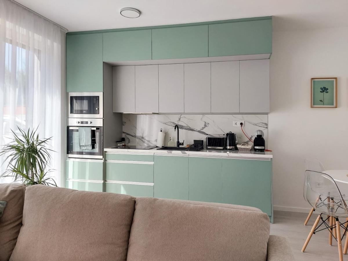 Linden Apartman 001 - Adults Only Mosonmagyaróvár Exteriér fotografie